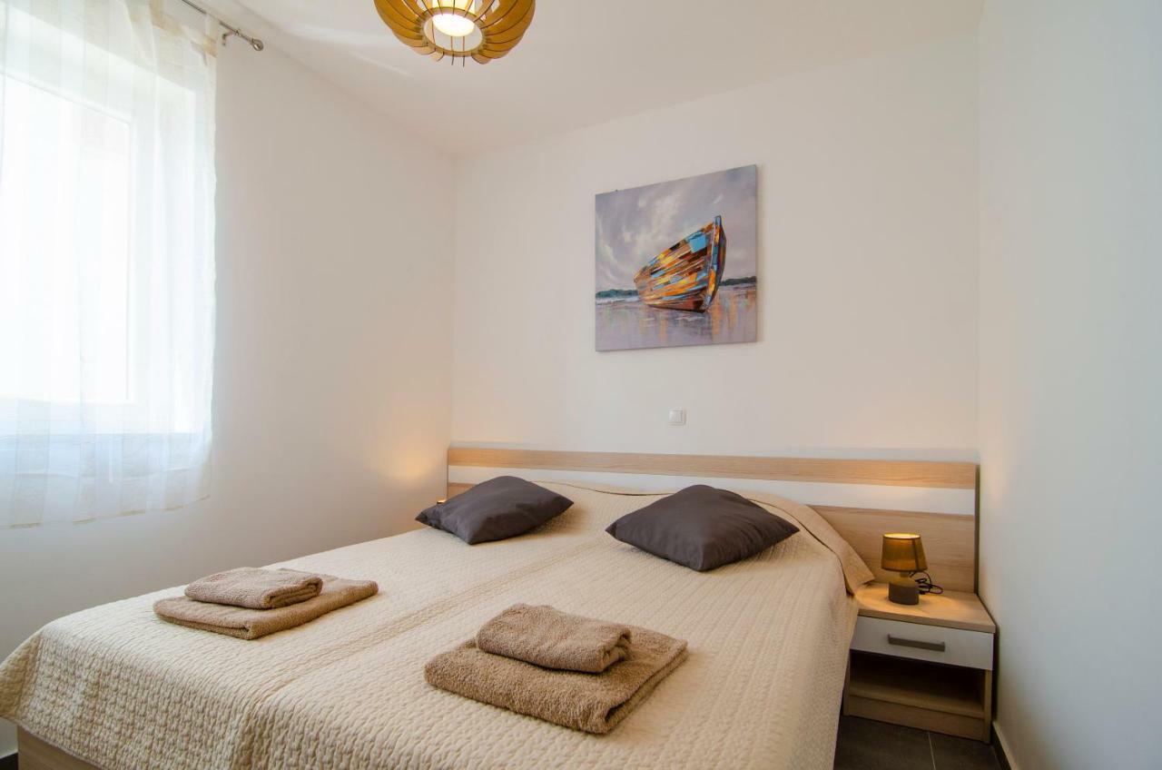 בול Apartments Sara 2 מראה חיצוני תמונה