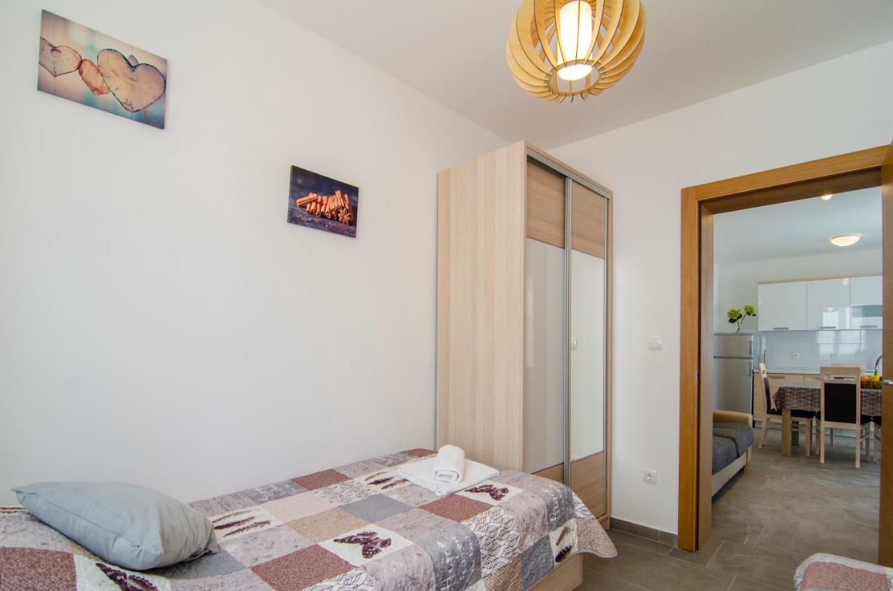 בול Apartments Sara 2 מראה חיצוני תמונה