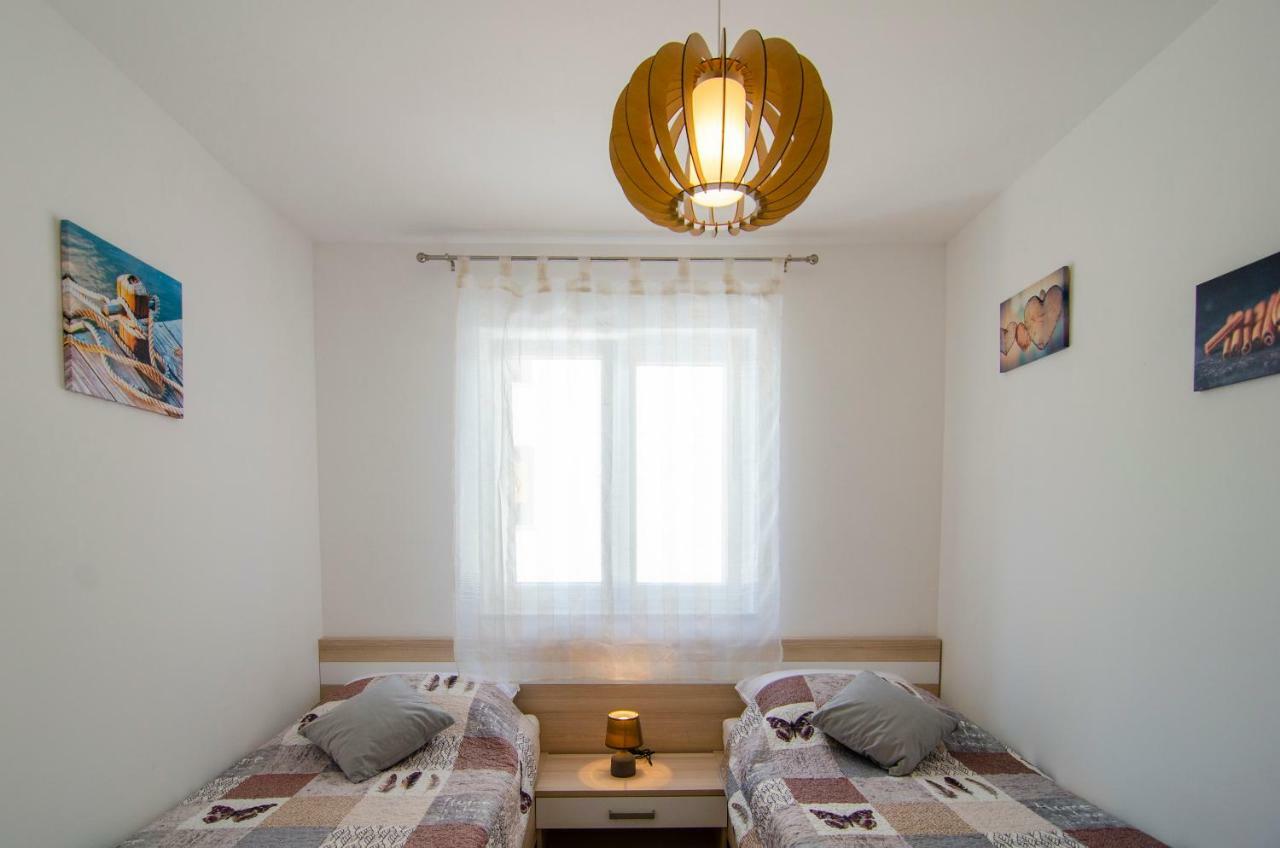 בול Apartments Sara 2 מראה חיצוני תמונה