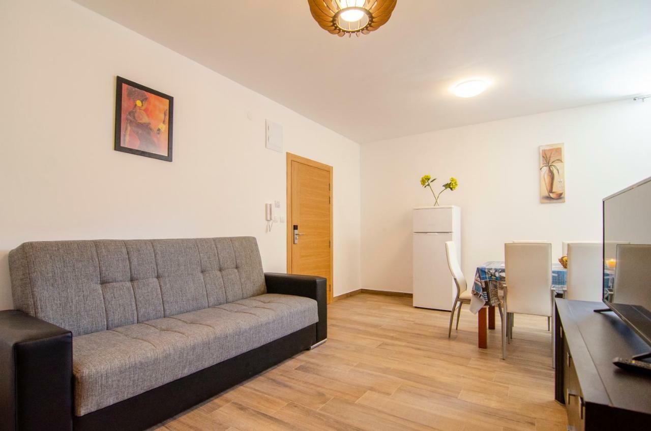 בול Apartments Sara 2 מראה חיצוני תמונה