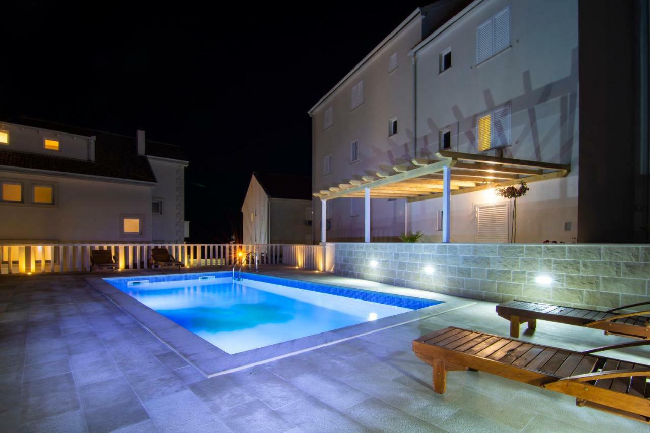 בול Apartments Sara 2 מראה חיצוני תמונה