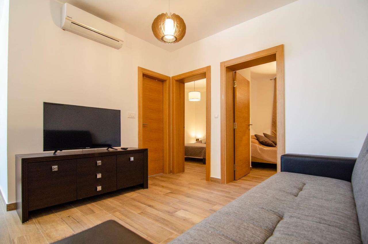 בול Apartments Sara 2 מראה חיצוני תמונה