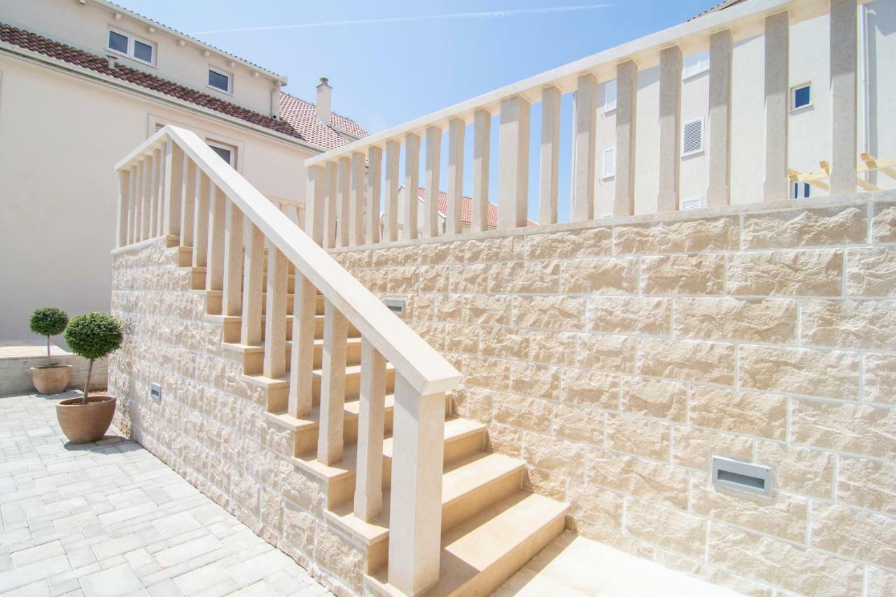 בול Apartments Sara 2 מראה חיצוני תמונה